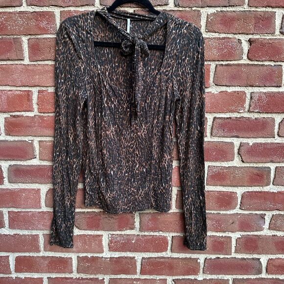 Free People Women's Wild Thing Leopard Print Top Copper Brown Medium - Picture 2 of 8